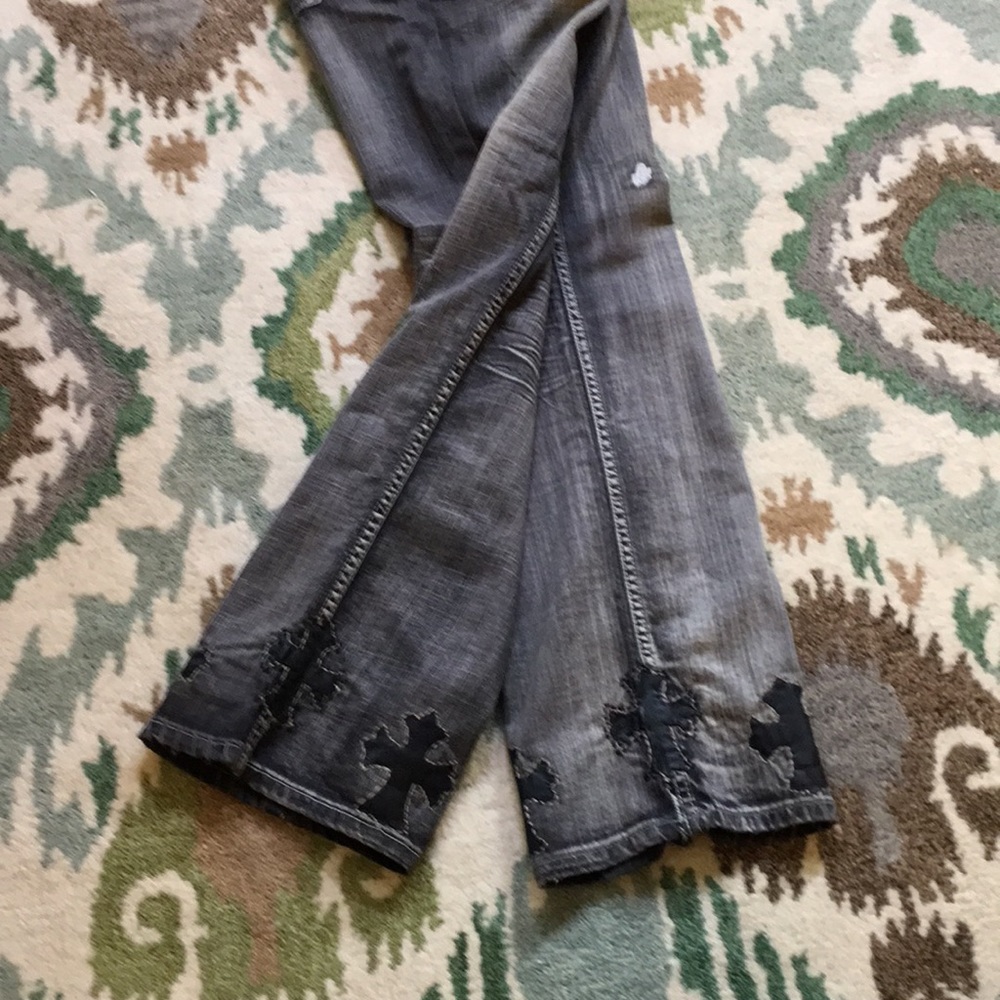 Custom Embroidered Jeans - Picture 6 of 11